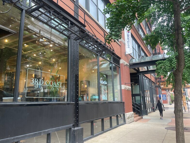 More Photos Of 223 W Erie St, Chicago Loft Creative Space For Sale