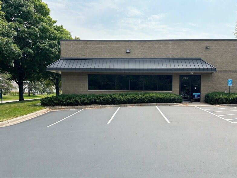 More Photos Of 4099 White Bear Pky, White Bear Township Light Manufacturing For Lease