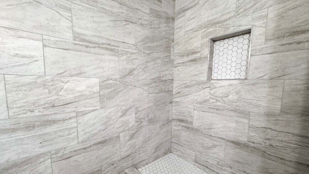 More Photos Of 8939 N 8th St, Phoenix Apartments For Sale