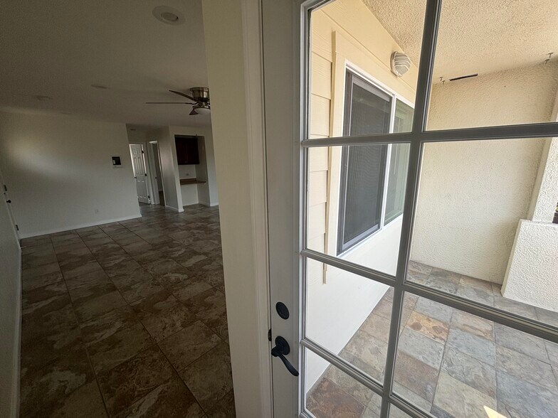 More Photos Of 2954-2958 Mission Blvd, San Diego Apartments For Sale