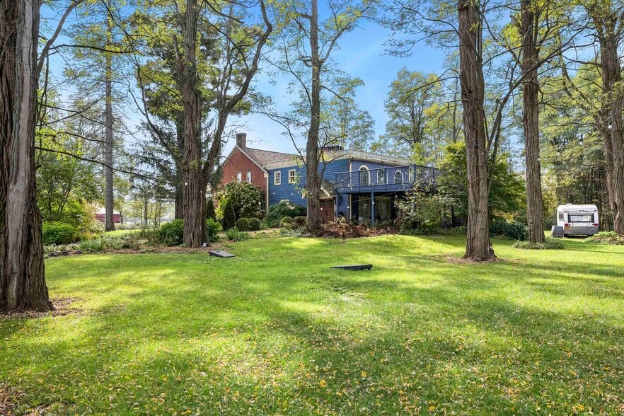 More Photos Of 4494-4496 Route 209, Stone Ridge Hospitality For Sale