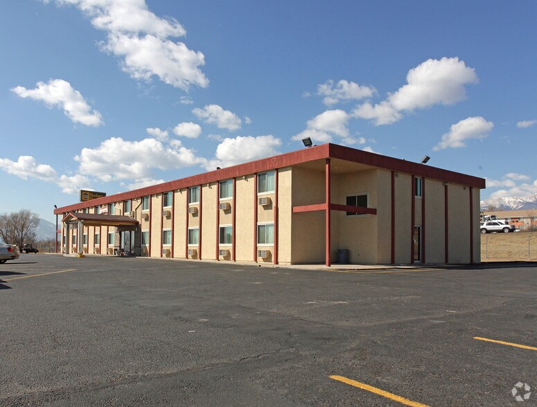 More Photos Of 3402 Sinton Rd, Colorado Springs Hotel For Sale