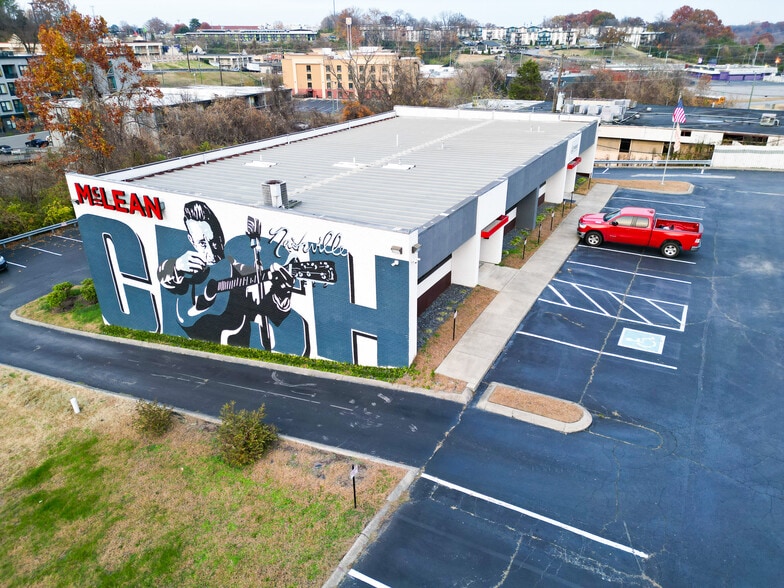 Primary Photo Of 319 Plus Park Blvd, Nashville Medical For Sale