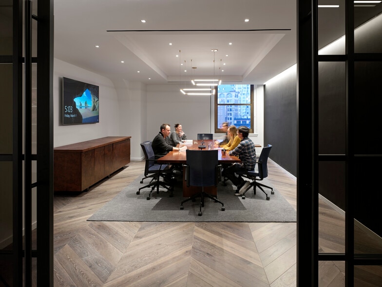 More Photos Of 233 Broadway, New York Office Residential For Lease