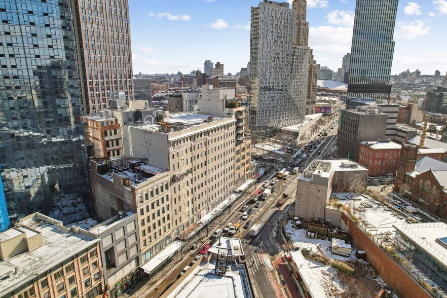Primary Photo Of 33 Flatbush Ave, Brooklyn Office For Sale