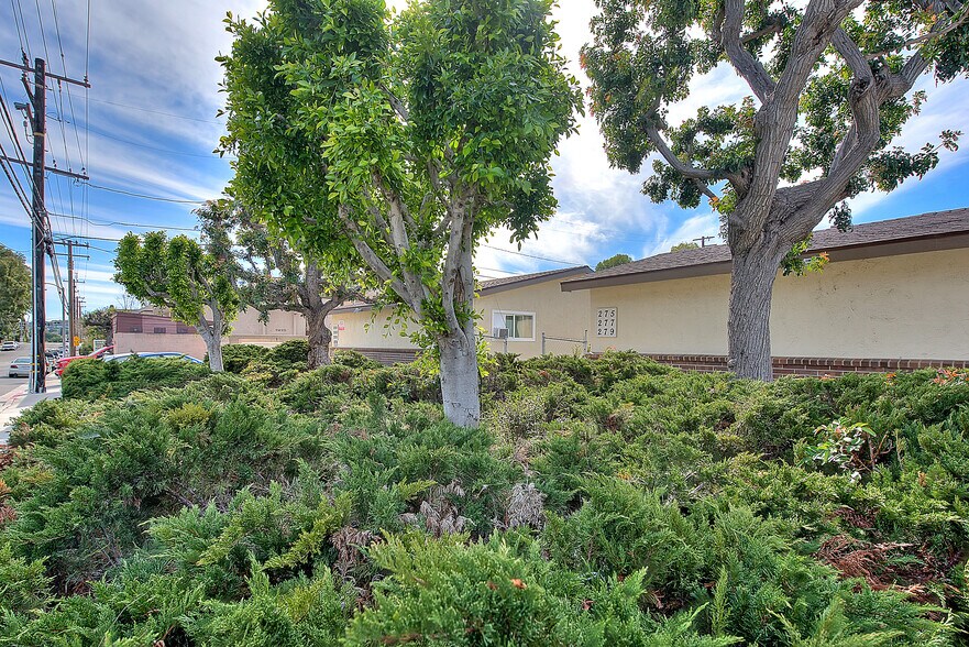 More Photos Of 275-299 Monte Vista St, La Habra Apartments For Sale