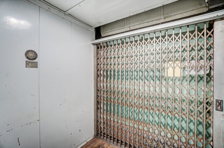 More Photos Of 150 E South College St, Yellow Springs Research And Development For Sale