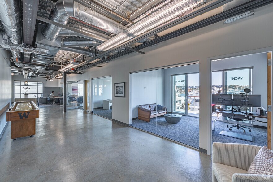 More Photos Of 2284-2360 W Commodore Way, Seattle Office For Lease