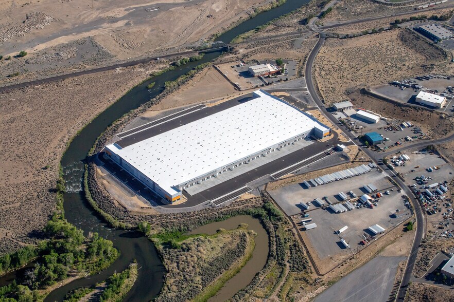 More Photos Of 100 Wild Horse Cyn, Sparks Warehouse For Lease