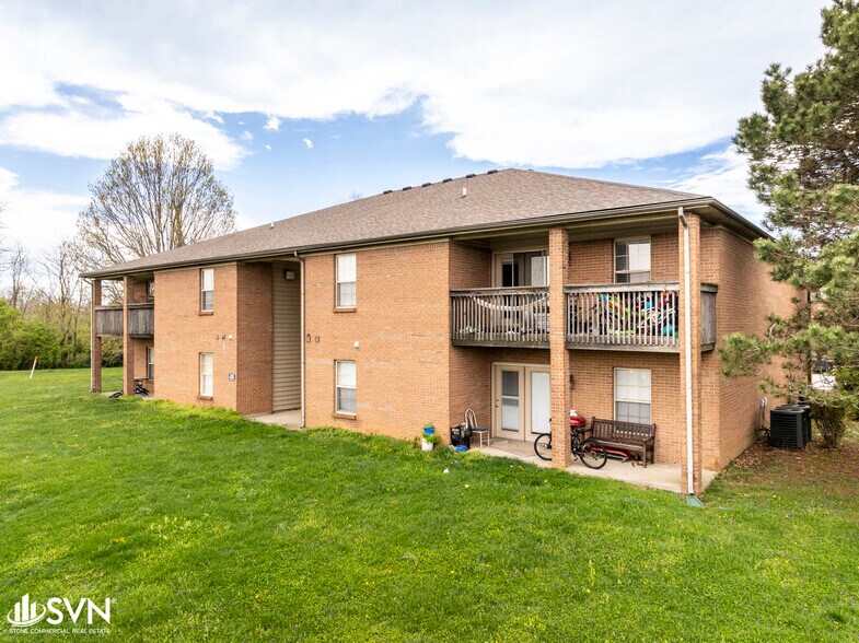 More Photos Of 400 Dabney Dr, Lexington Apartments For Sale