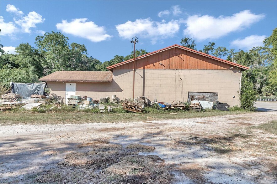 More Photos Of 7846 SW State Road 200, Ocala Garden Center For Sale