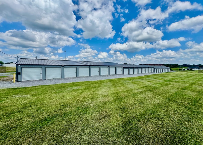More Photos Of 96 Phoenix Dr, Cadiz Self Storage For Sale