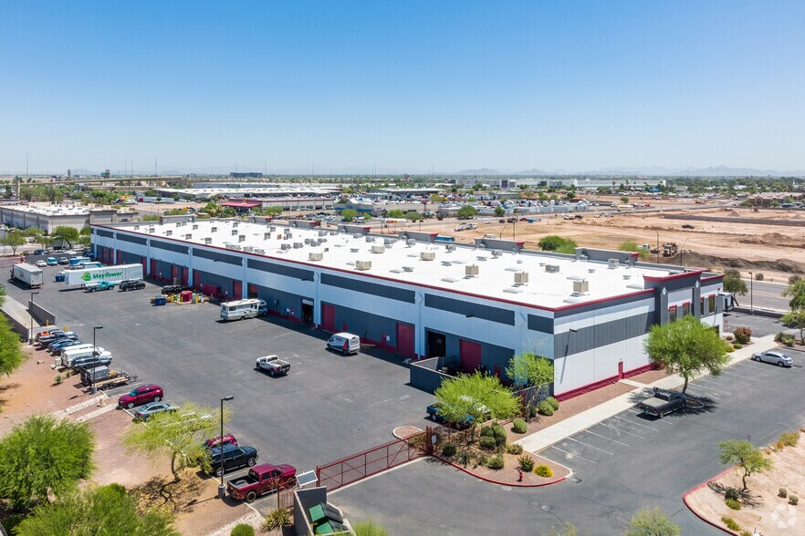 More Photos Of 650 N 99th Ave, Avondale Warehouse For Lease