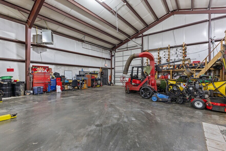 More Photos Of 7011 Beaver Dam Rd, Levittown Industrial For Sale