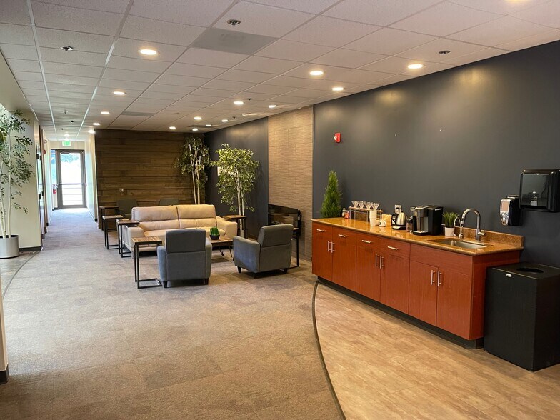 More Photos Of 5550 Tech Center Dr, Colorado Springs Office For Lease