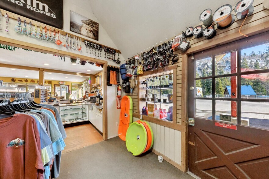 More Photos Of 17481 Highway 50, Twin Bridges General Retail For Sale