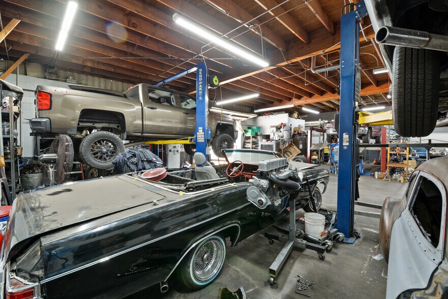 More Photos Of 8981-8983 Rose Ave, Montclair Auto Repair For Sale