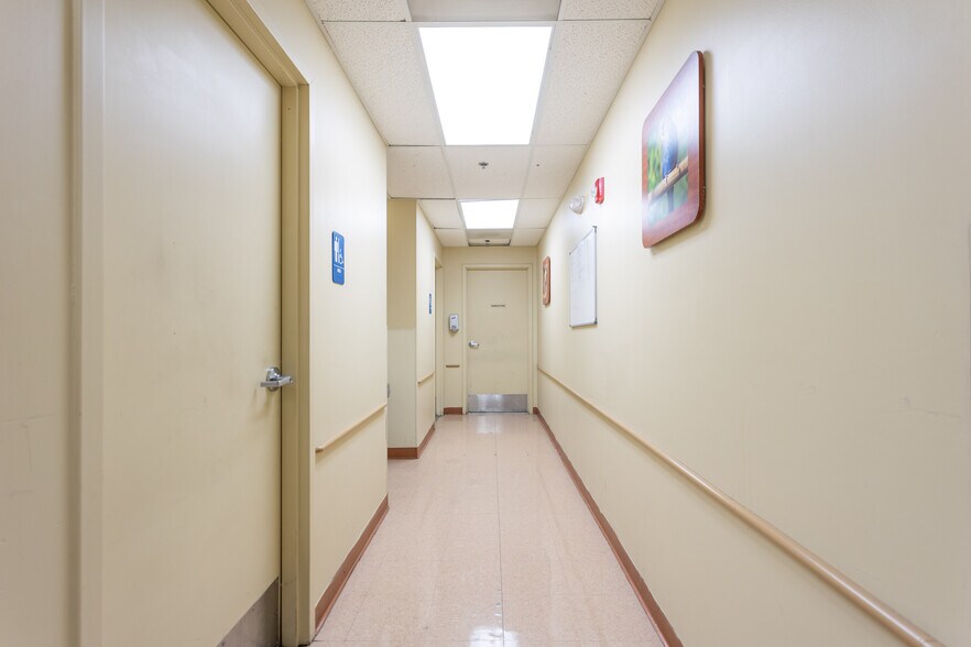 More Photos Of 1725 Twin Creek Ln, Walla Walla Freestanding For Lease