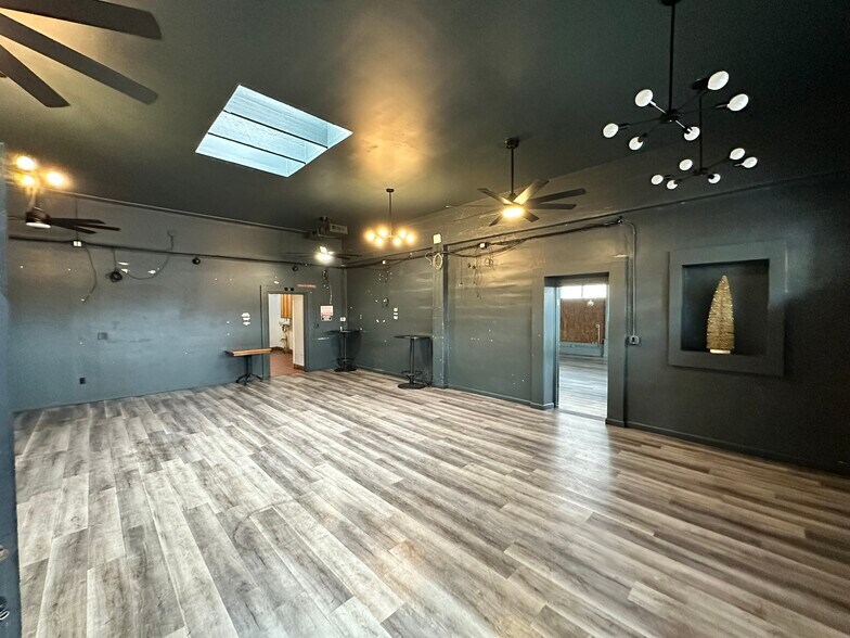 More Photos Of 300 Broadway, Oakland Office Residential For Lease