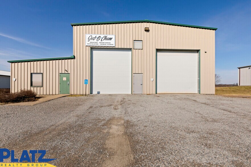 Primary Photo Of 1370 Wardingley Ave, Columbiana Warehouse For Lease