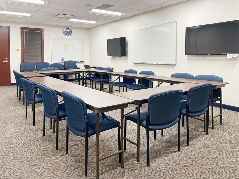 More Photos Of 1635 Foxtrail Dr, Loveland Coworking Space