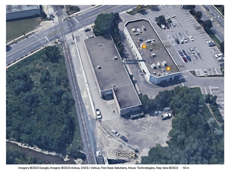 More Photos Of 60 Progress Ave, Toronto Research And Development For Sale