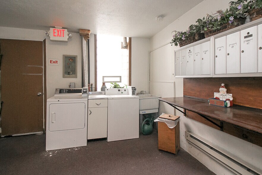 More Photos Of 3634 Bosworth Rd, Cleveland Apartments For Sale