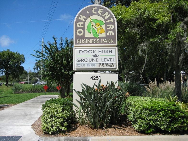 More Photos Of 4261 Spruce Creek Rd, Port Orange Unknown For Lease