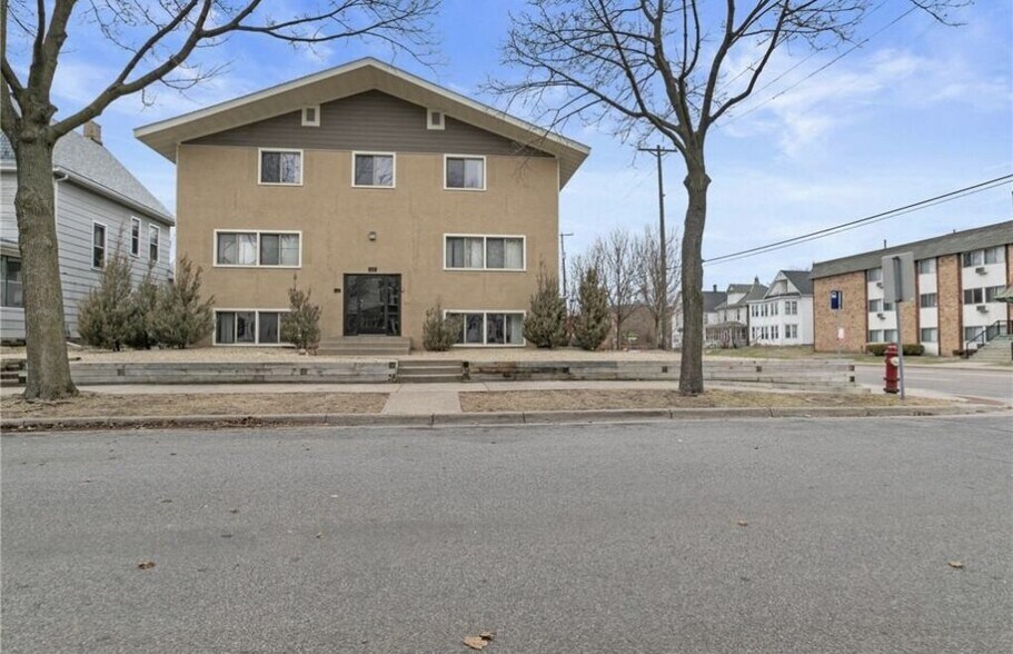 Primary Photo Of 1115 14th Ave SE, Minneapolis Apartments For Sale