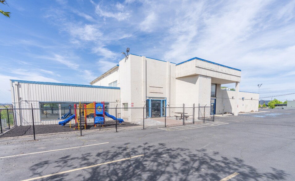 Primary Photo Of , Spokane Office For Sale