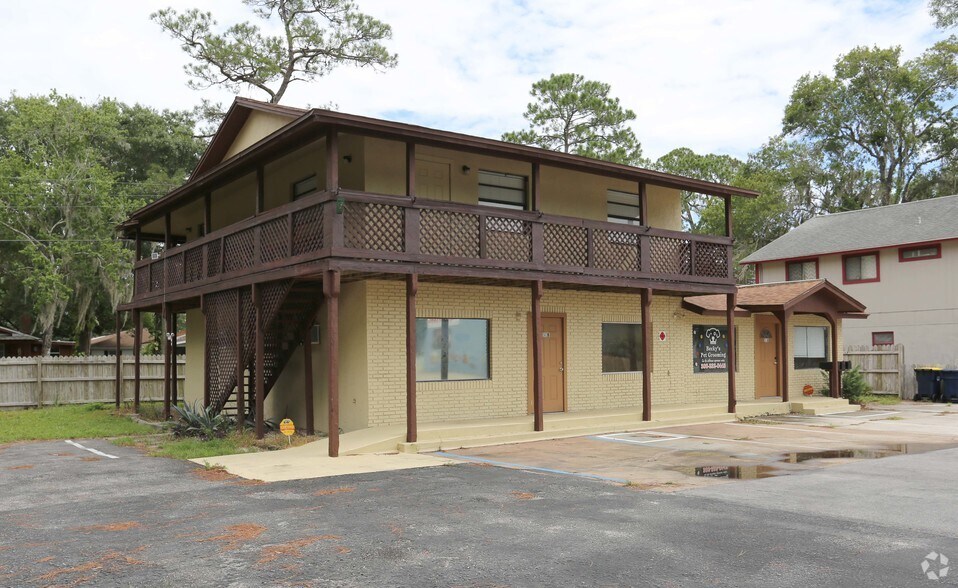 Primary Photo Of 502 N State St, Bunnell Storefront Retail Residential For Lease