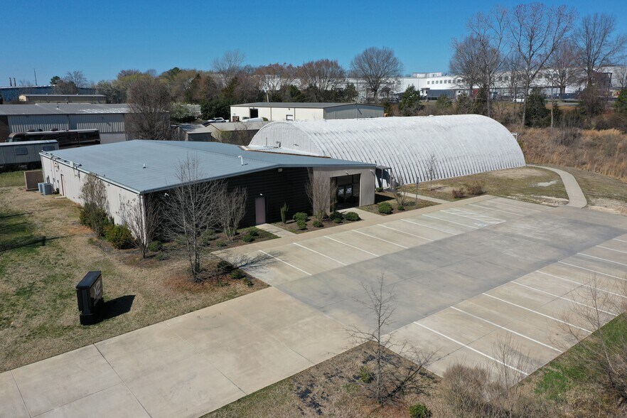 More Photos Of 4312 Republic Ct, Concord Warehouse For Lease