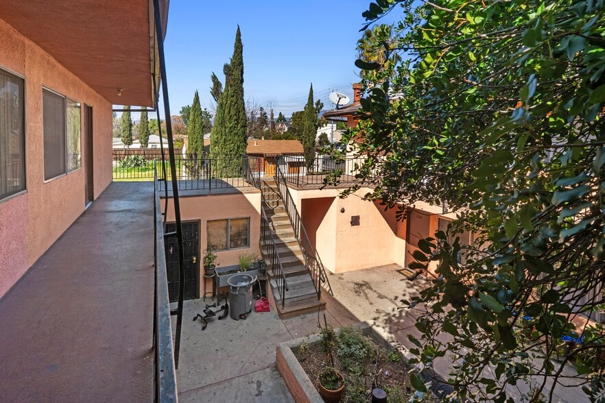 More Photos Of 12661 Pierce St, Pacoima Apartments For Sale