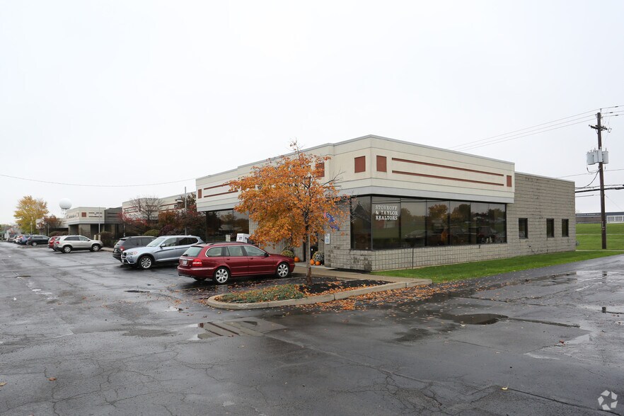More Photos Of 1127 Wehrle Dr, Williamsville Medical For Lease