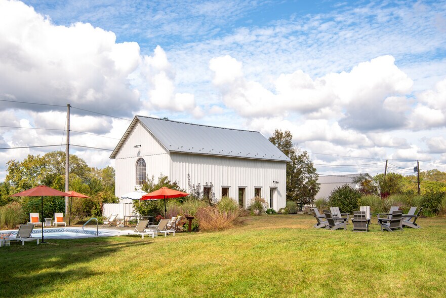 More Photos Of 3050 US-209, Kingston Lodge Meeting Hall For Sale