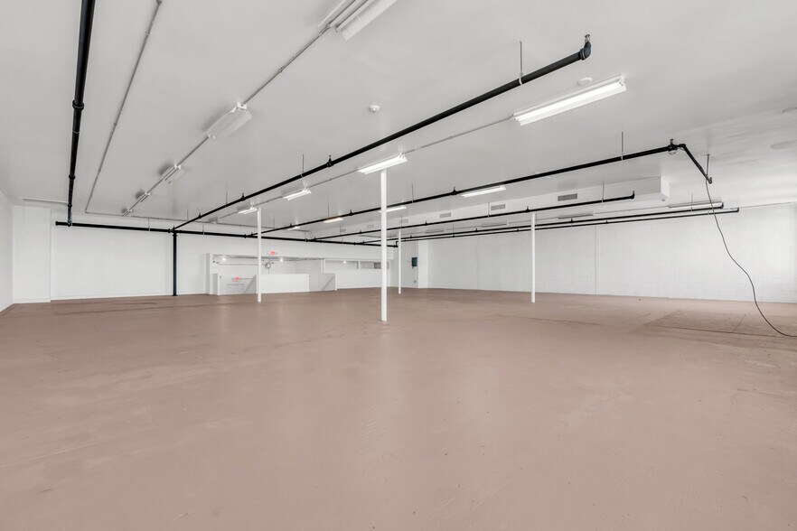 More Photos Of 1 American Legion Dr, Keyport General Retail For Lease