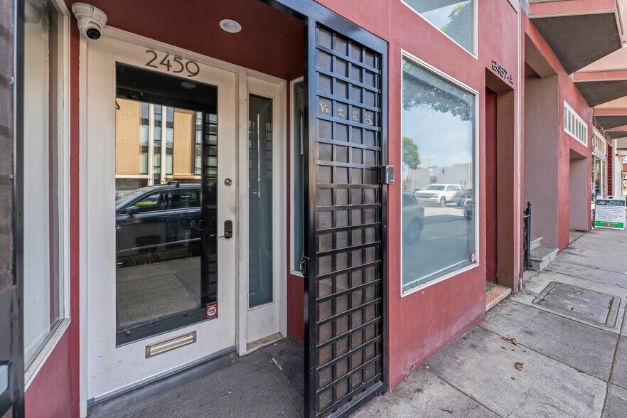 More Photos Of 2459 Lombard St, San Francisco Storefront Retail Residential For Sale