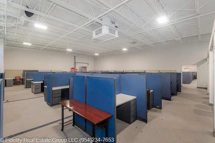 More Photos Of 3651 NW 120th Ave, Coral Springs Warehouse For Lease