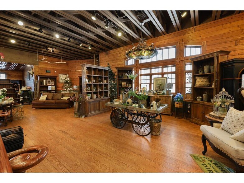 More Photos Of 8318 State Highway 23, Saint Cloud General Retail For Sale