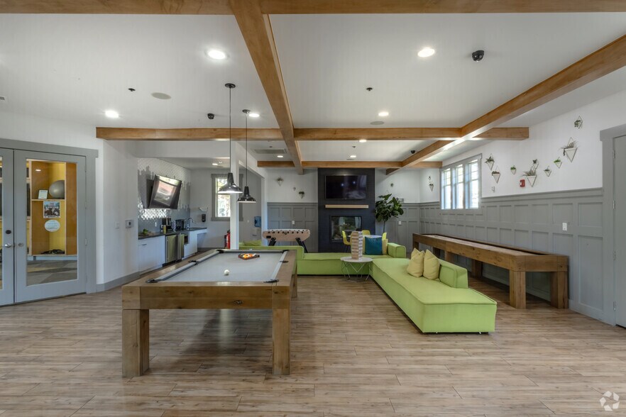 More Photos Of 1725 Harvey Mitchell Pky S, College Station Apartments For Sale