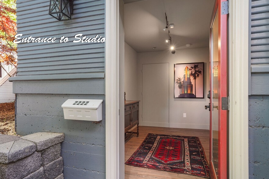 More Photos Of 2220 Capitol Ave, Sacramento Apartments For Sale