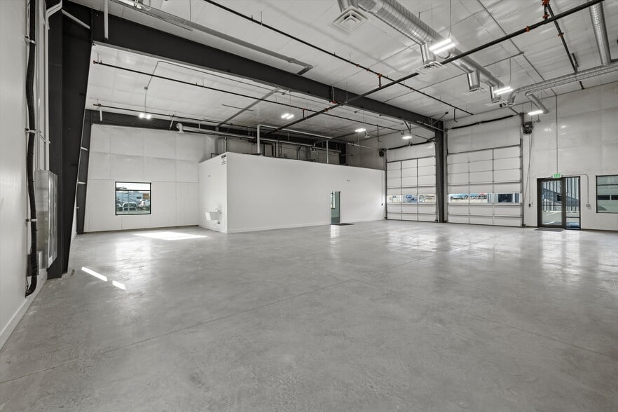 More Photos Of 2517 Logan St, Richland Service For Sale