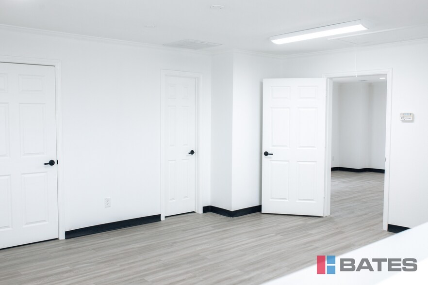 More Photos Of 5141 Boyd Blvd, Rowlett Distribution For Lease