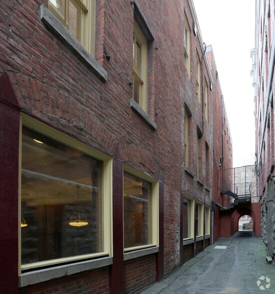 More Photos Of 19 Bastion Sq, Victoria Office For Lease