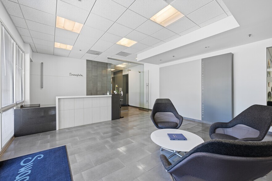 More Photos Of 9170-9190 Camino Santa Fe, San Diego Light Manufacturing For Sale