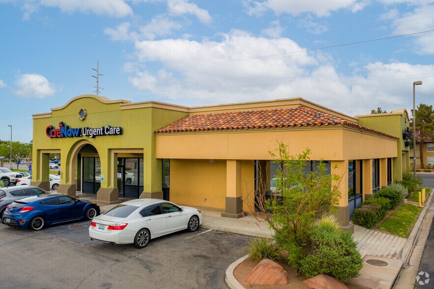 More Photos Of 2241-2277 N Green Valley Pky, Henderson Unknown For Lease