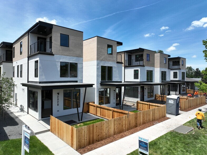 More Photos Of 2323 S High St, Denver Apartments For Sale