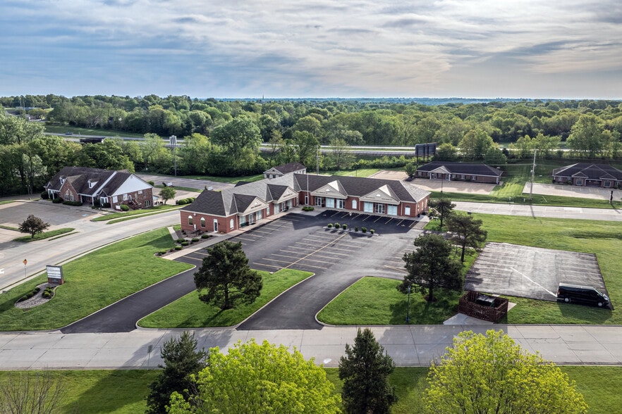 More Photos Of 3904 Beck Rd, Saint Joseph Medical For Lease