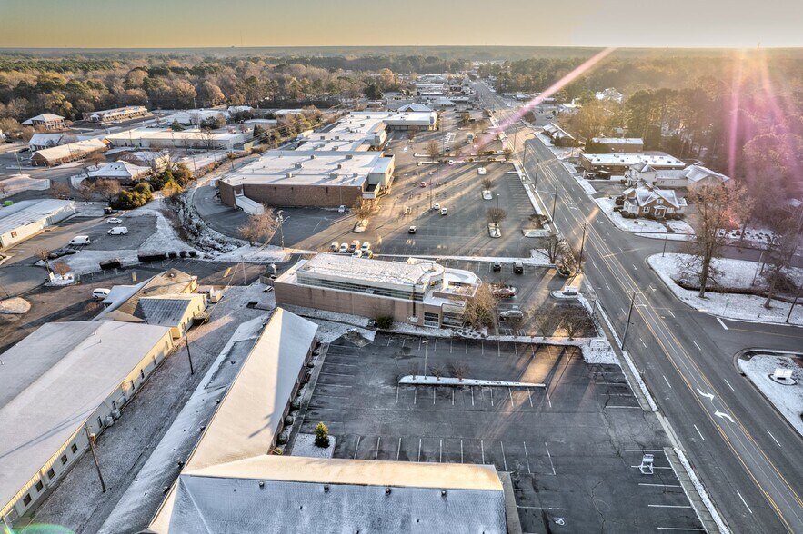More Photos Of 3044 Sunset Ave, Rocky Mount Freestanding For Sale