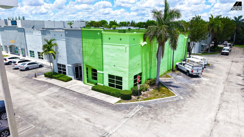 More Photos Of 11379-11399 NW 122nd St, Medley Warehouse For Sale
